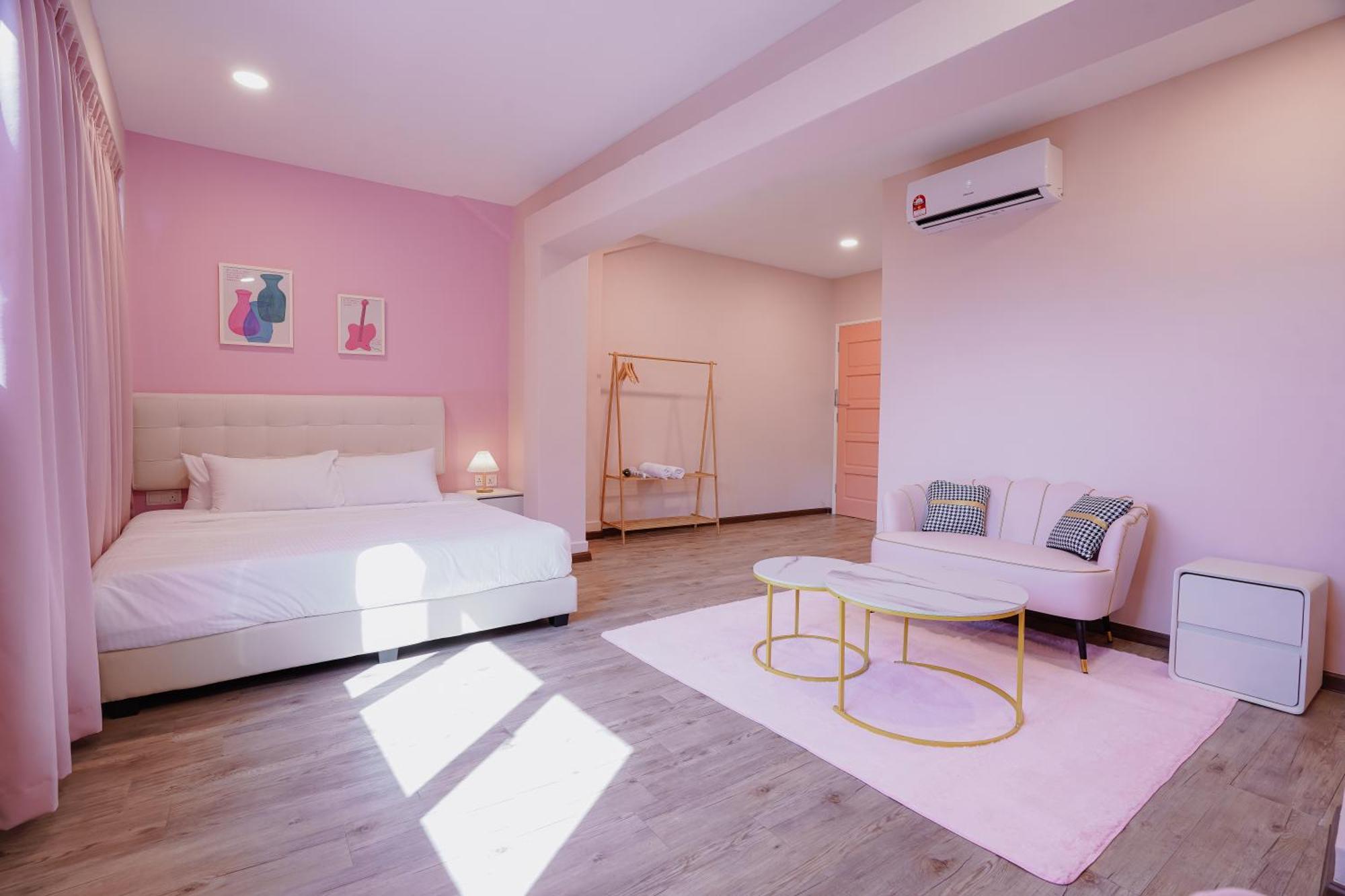 Pink Cabana Hotel George Town Exterior foto