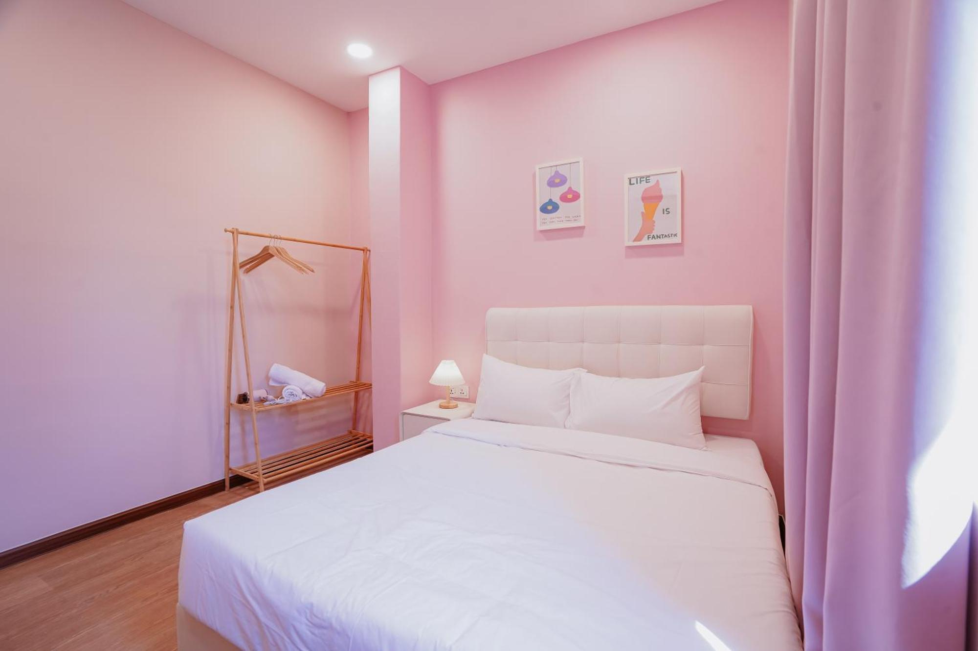 Pink Cabana Hotel George Town Exterior foto