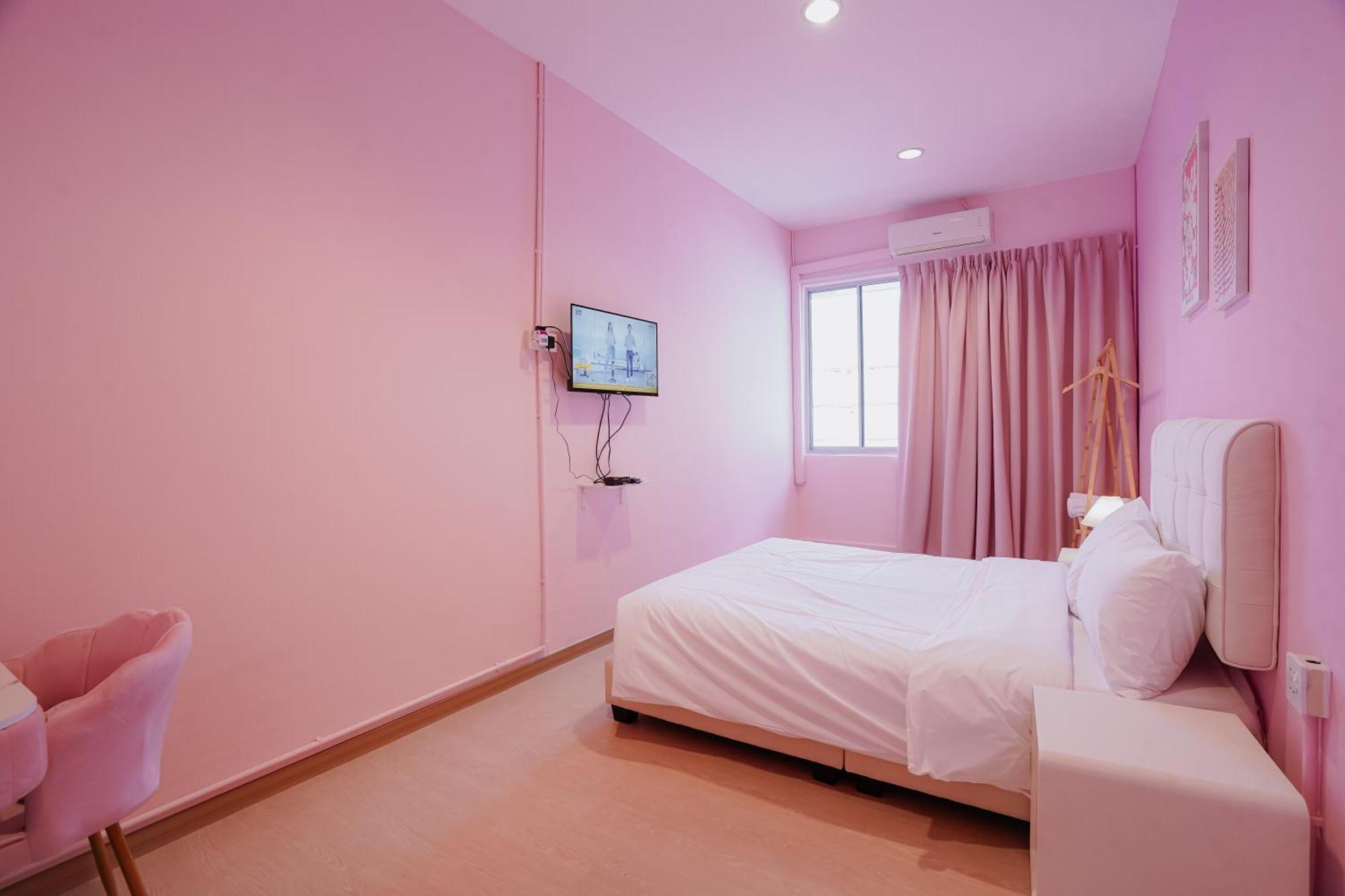 Pink Cabana Hotel George Town Exterior foto