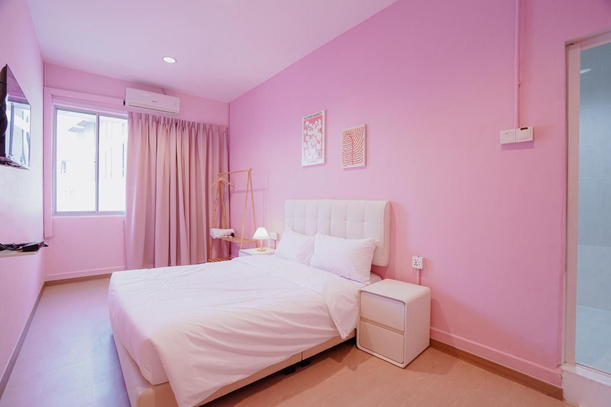 Pink Cabana Hotel George Town Exterior foto