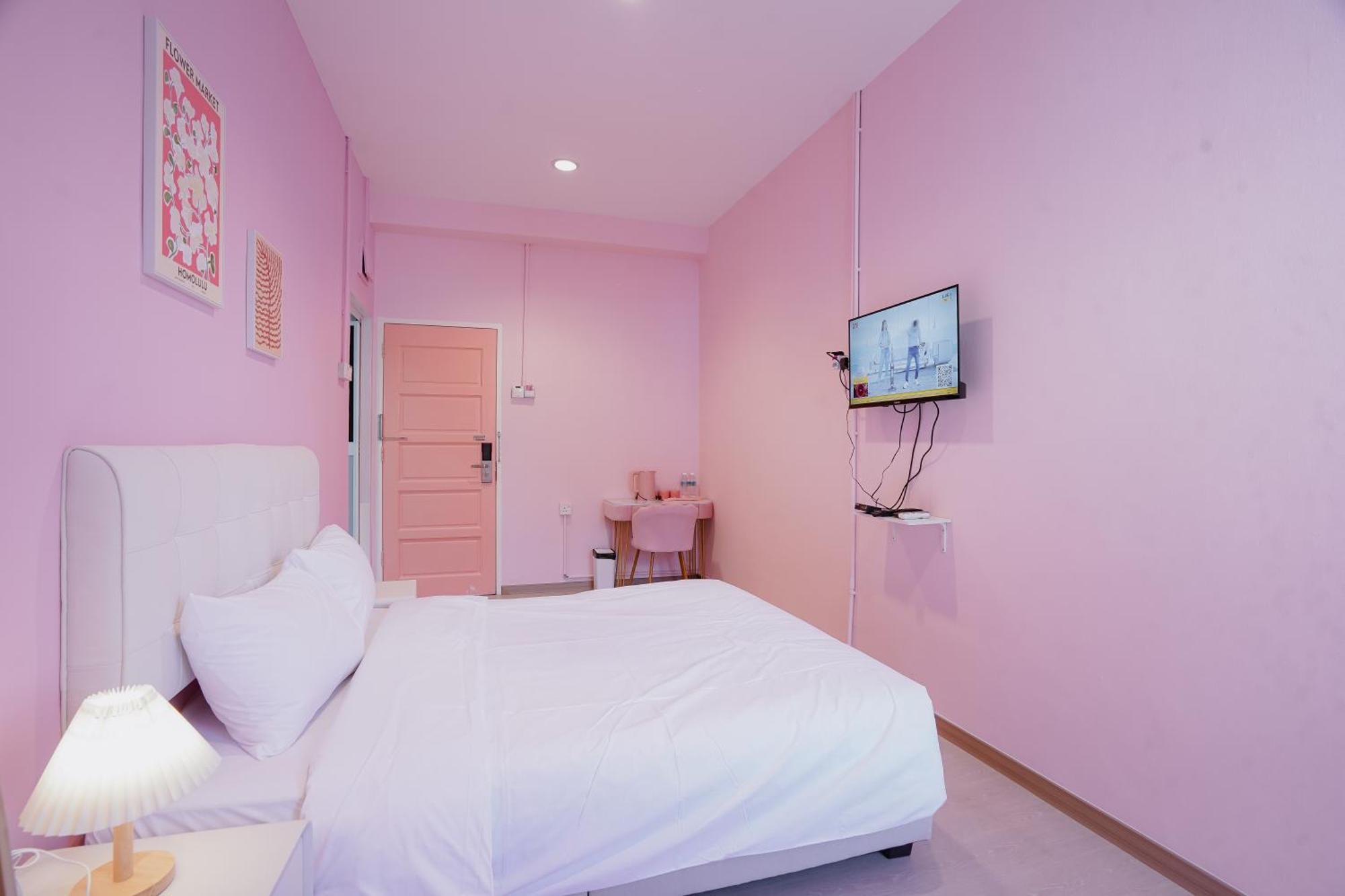 Pink Cabana Hotel George Town Exterior foto