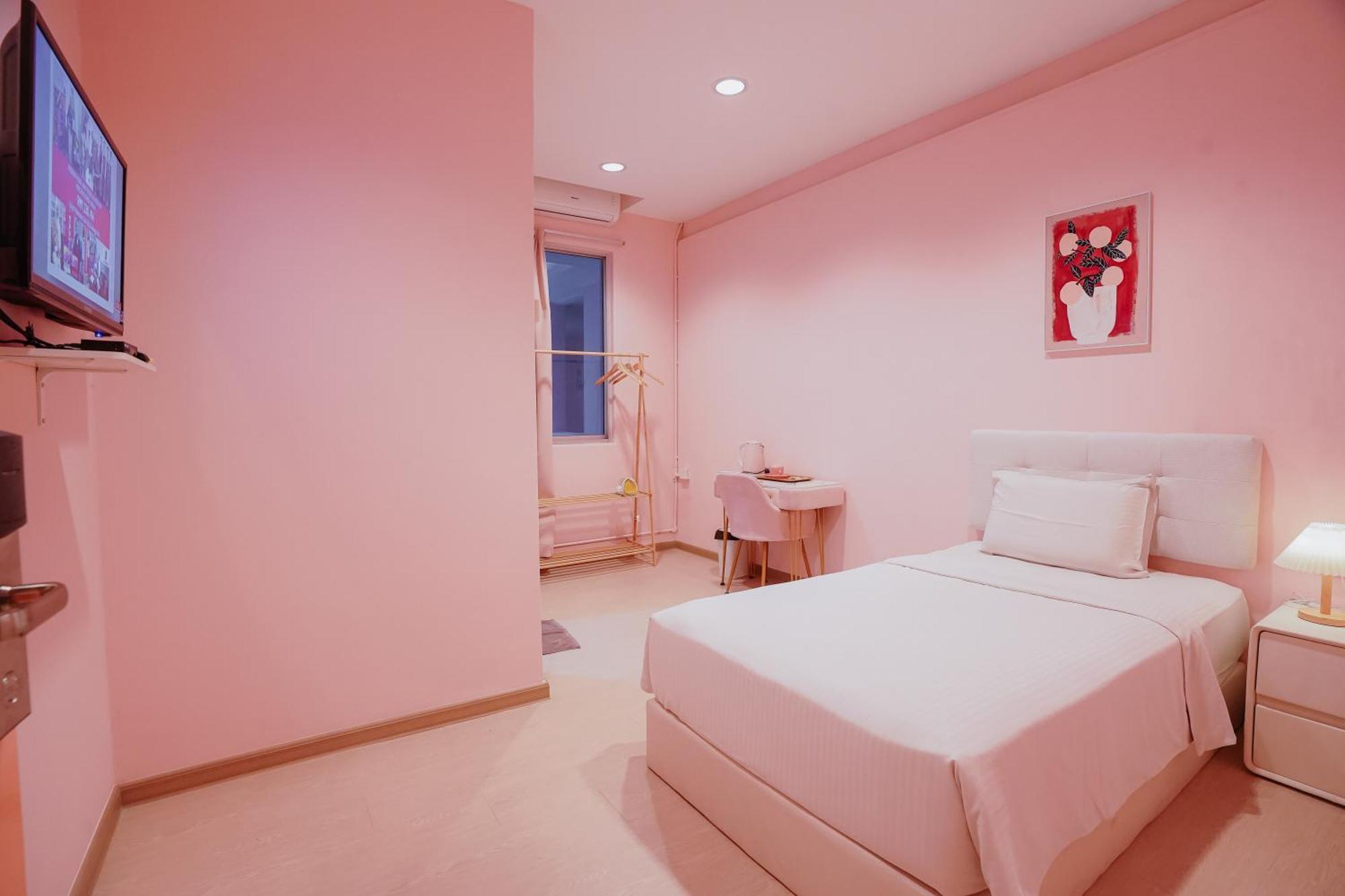 Pink Cabana Hotel George Town Exterior foto