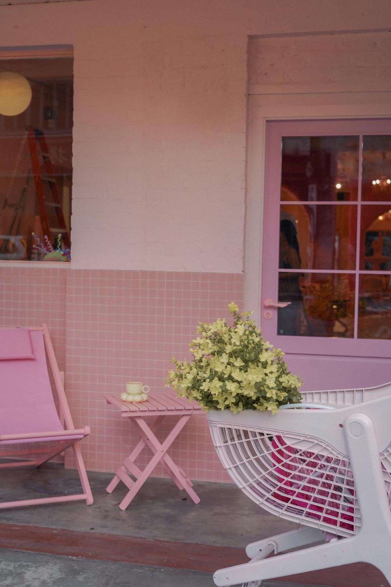 Pink Cabana Hotel George Town Exterior foto
