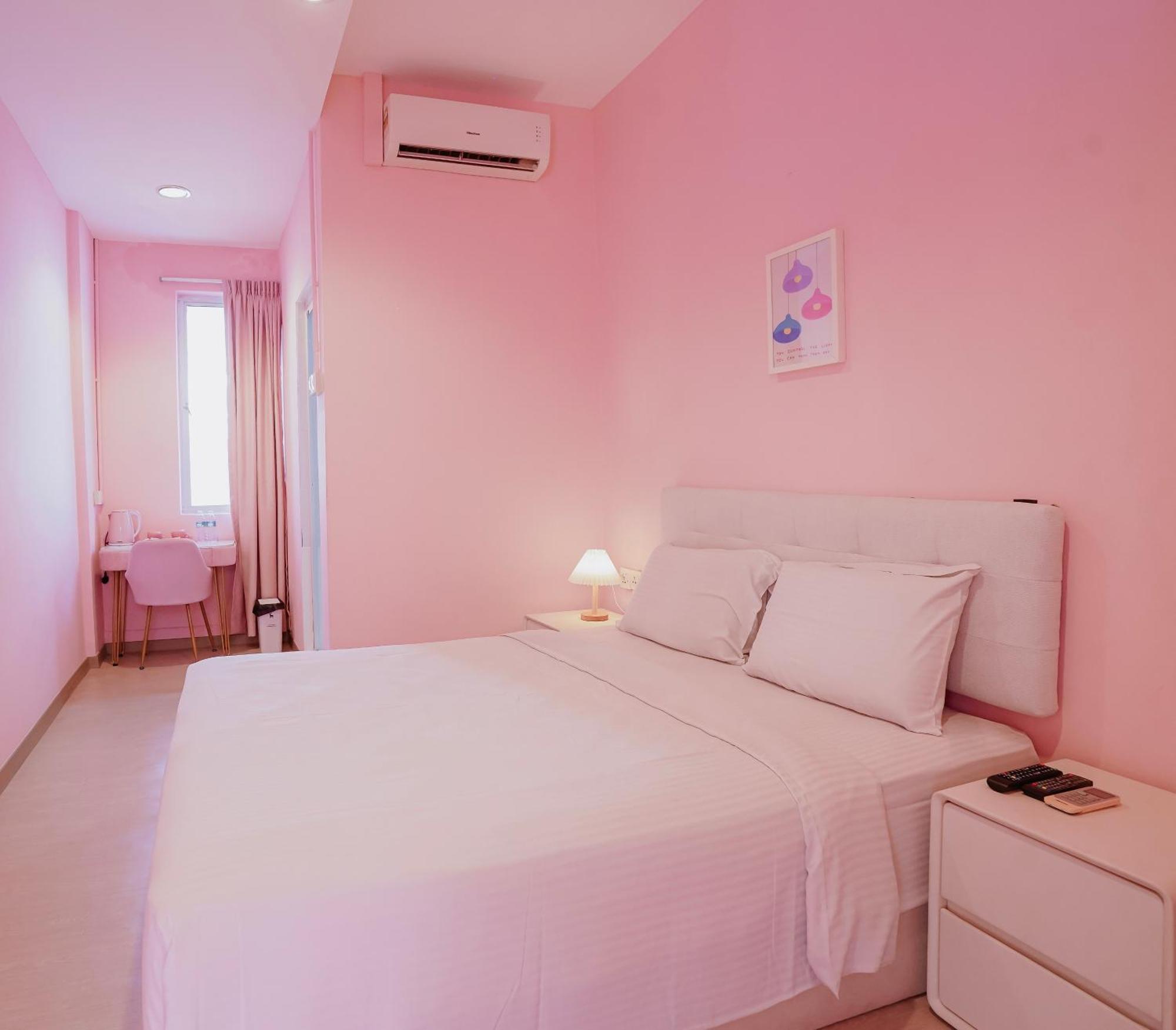 Pink Cabana Hotel George Town Exterior foto